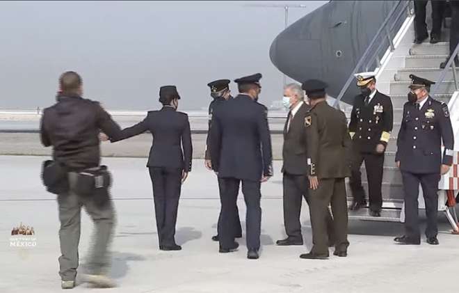 “Es un aeropuerto militar y civil, es el aeropuerto más importante que se está construyendo en el mundo", dijo el mandatario