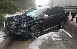 Granizada provoca percances en la México-Puebla; nueve autos dañados