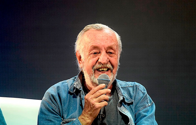 Velan al caricaturista "Rius"