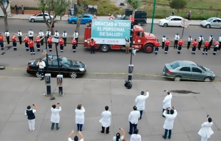 #Video #Toluca: Héroes aplauden a otros héroes por su labor en la cuarentena