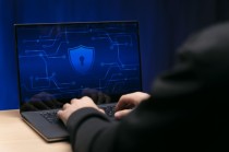 Entre los ataques ya mencionados sobresalen el “phishing” que se basa en un intento de suplantación de identidad