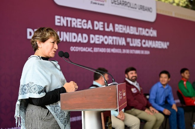 La Mandataria Invitó a los habitantes de Ocoyoacac a hacer suyas las instalaciones, a aprovecharlas para que sean cuna de excelentes deportistas.