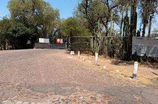 La zona arqueológica continúa sin acceso al público mientras autoridades federales y estatales mantienen resguardo y diligencias tras el tiroteo.