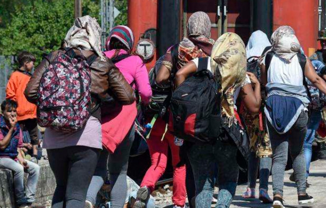 Francia aprueba ley inmigratoria