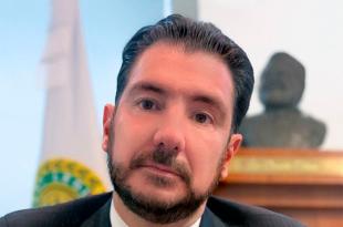 "Pienso qué hay cuestiones que se deben analizar dentro de las iniciativas… las adopciones por ejemplo”
