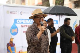 Azucena Cisneros Coss encabezó la puesta en operación del pozo Las Fuentes en Ecatepec.