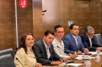 Comisiones del Congreso iniciaron el análisis de las iniciativas que trasladan las funciones del instituto a nuevas autoridades garantes.
