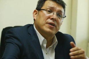 El catedrático mencionó que la ausencia de un movimiento feminista fuerte en la entidad contribuye a que el tema no sea prioritario