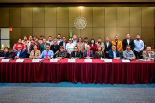 La gobernadora Delfina Gómez se reunió con autoridades federales, estatales y municipales para evaluar el desarrollo del proyecto que contempla 121 acciones en 10 municipios mexiquenses.