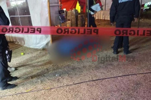 En el lugar quedó el cuerpo sin vida de un hombre, quien presuntamente era de nacionalidad colombiana.