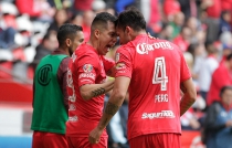 Otra vez "ardió el infierno", gana Toluca a Puebla