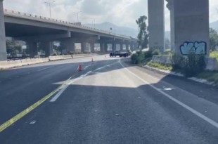 El motociclista quedó irreconocible, lo que complicó la identificación inmediata del cuerpo.