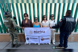 Las detenidas fueron identificadas como Mía Yasire “N”, Melany Paola “N”, Getsemaní Sinay “N” y Yobana Yazarela “N”, de entre 21 y 28 años.