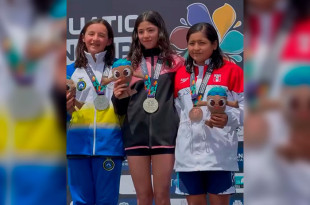 Amaia Cruz, originaria del Estado de México, conquistó la medalla de oro en la prueba de 3 kilómetros de aguas abiertas
