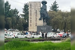 #ÚltimaHora: ¡Precaución! Taxistas bloquean Paseo Tollocan
