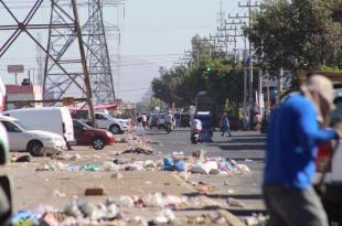 La basura se encontraba a lo largo de 4.5 kilómetros, entre el Bordo de Xochiaca y la novena Torre.