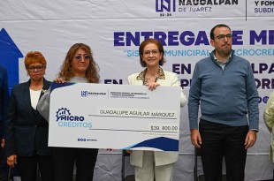 Moya destacó que los microcréditos fortalecen los proyectos de más de 50 familias