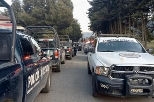 Los elementos agredidos recibieron golpes en la cabeza y fueron llevados a un hospital para recibir atención médica.