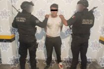 Detenido en Calimaya tras ser sorprendido en posesión de una motocicleta con reporte de robo y una réplica de arma de fuego.