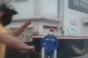 #Cuidado: Supuestos "montachoques" atacan a familia en Toluca; aquí video