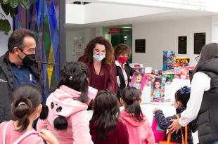 El Voluntariado del Poder Judicial del Estado de México regaló una mañana llena de risas, juegos y alegría.