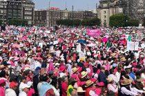 #Video: Desbordan Zócalo de CDMX por la "Marcha por la Democracia"