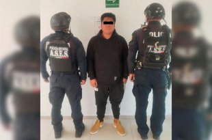 Al detenido le aseguraron una réplica de revólver, cartuchos porta balines, un bóxer metálico y una navaja; fue presentado ante el Ministerio Público.