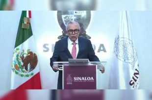 Rubén Rocha Moya solicita licencia como gobernador de Sinaloa.