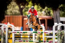 Además, el evento incluirá el espectáculo nocturno "Saturday Night Lights" con los mejores binomios enfrentándose en el Gran Premio.