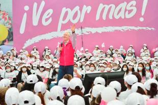 Suman más de 555 mil mujeres beneficiadas con este programa.