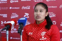 Liliana Rodríguez comentó que los sueldos son insuficientes en comparación con lo que pasa con la rama varonil.