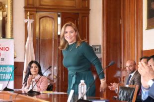 “Los gobiernos municipales deben reemprender el proceso de desarrollo democrático y sostenible que merece la región": Ana Muñiz Neyra.