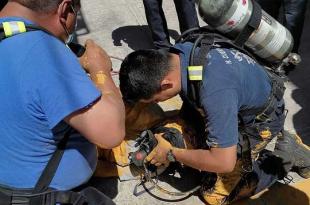 Paramédicos brindaron los primeros auxilios a los trabajadores
