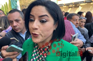 Durante una charla con Digitalmex, la ex directora de la Facultad de Derecho, señaló que plantea transformar la UAEMéx en una "universidad innovadora, equitativa y global" mediante la incorporación de tecnologías 4.0, inteligencia artificial y modelos de educación híbridos
