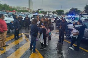 Asaltan camión con estudiantes del CCH en la México-Querétaro