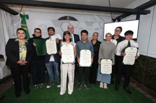 En esta décima edición, se contó con una participación de 461 artistas -188 estudiantes y 273 docentes o egresados de instituciones educativas-, provenientes de 21 países