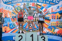 Todos los participantes obtuvieron una medalla conmemorativa del Medio Maratón Metepec 2026 tras completar sus recorridos.