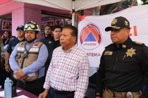 Personal del Ayuntamiento de Ecatepec, junto con ciudadanos y cuerpos de emergencia, participaron en la evacuación durante el Simulacro Nacional 2026.
