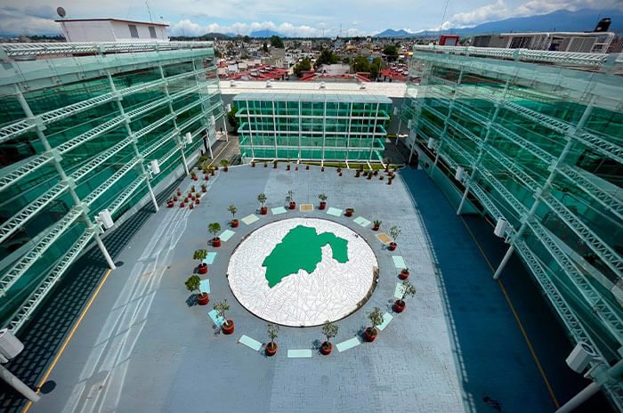 Las quejas son tramitadas por el IEEM y resueltas por el Tribunal Electoral del Estado de México, que determina si existen violaciones a la legislación electoral.