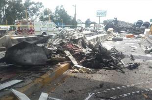 Una estructura cayó sobre una unidad de de la Guardia Nacional