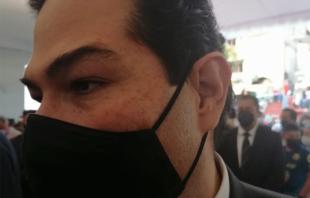 "Estamos viendo que el grupo parlamentario de Morena, no quiere aprobarle al presidente de la república las obras que pidió para el Estado de México", señaló