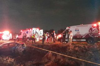 Equipos de emergencia atendieron a ocho personas tras el fuerte impacto