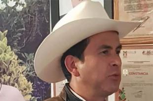 "Cuando se llegue ese preciso momento, participaré con las reglas y los tiempos que marque mi partido desde una visión municipalista, respetando a todas y a todos, sin distinción.