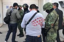 Autoridades indicaron que no hubo armas, y las personas ahí resguardadas, no fueron responsables de la agresión contra el policía.