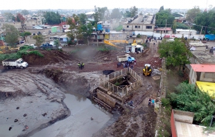 Mantienen trabajo coordinado para limpiar la presa "El Ángulo"