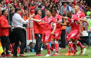 El Diablo es invencible en el "templo rojo"
