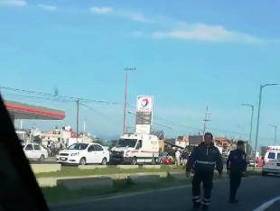 Fuerte choque en la Toluca-Tenango congestiona la vía por horas