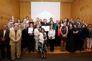 Autoridades municipales, estatales y representantes empresariales acordaron coordinar acciones para fortalecer el desarrollo económico.