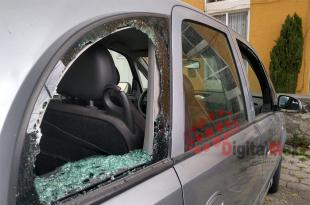 Cada año robaban baterías de al menos cinco de los 40 autos que permanecen en el estacionamiento de estos departamentos