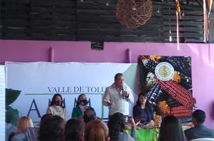 "Los mexicanos somos hijos del maíz, no nos entenderíamos de otra forma siendo el maíz de origen mexicano"